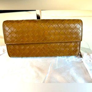 BOTTEGA VENETA Light Brown Leather INTERCCIACO Wallet